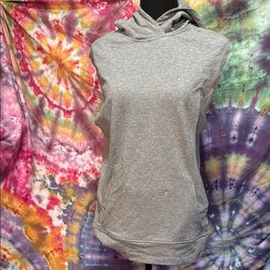 LULULEMON BLISSED OUT SLEEVELESS HOODIE🖤